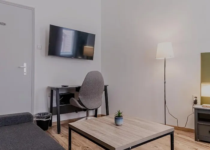 Daire Modern 1br Near Schoenbrunn & Westbahnhof Viyana